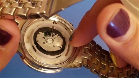 changing michael kors watch battery.